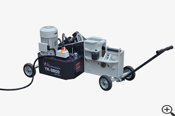 YK 3200 Demir Kesme Makinesi